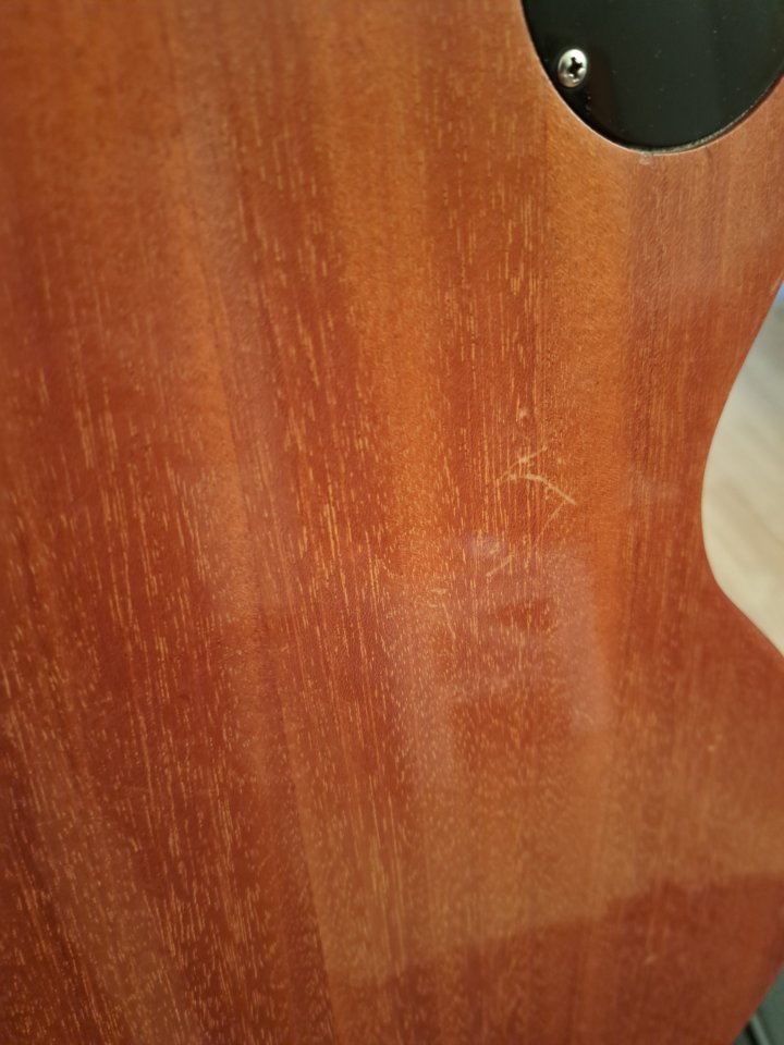 Gibson Les Paul traditional 2011 de segunda mano · Foto 4 de 6 · Madrid · 2400 €