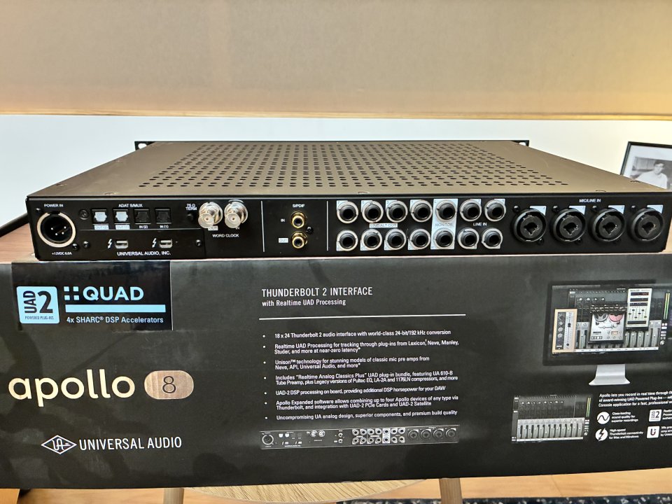UAD Apollo 8 Quad