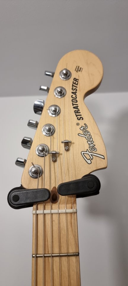 Fender Stratocaster American Performer de segunda mano · Foto 4 de 5 · Madrid · 1150 €