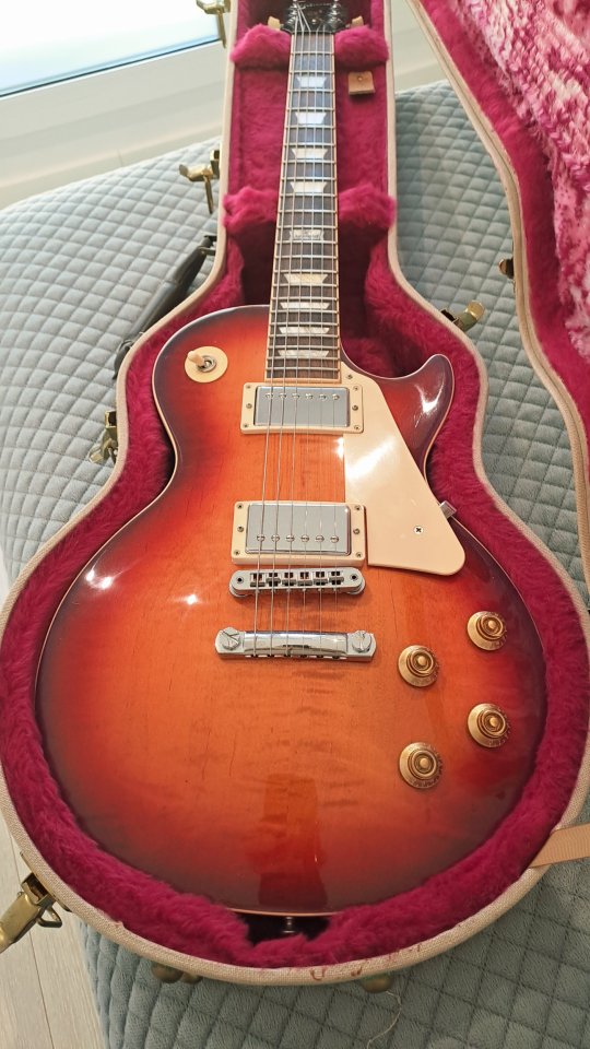 Gibson Les Paul Peace Special Ed. 120 aniversario