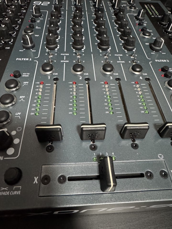 Xone 92 mk2, teil2 revolo, Boss dd7