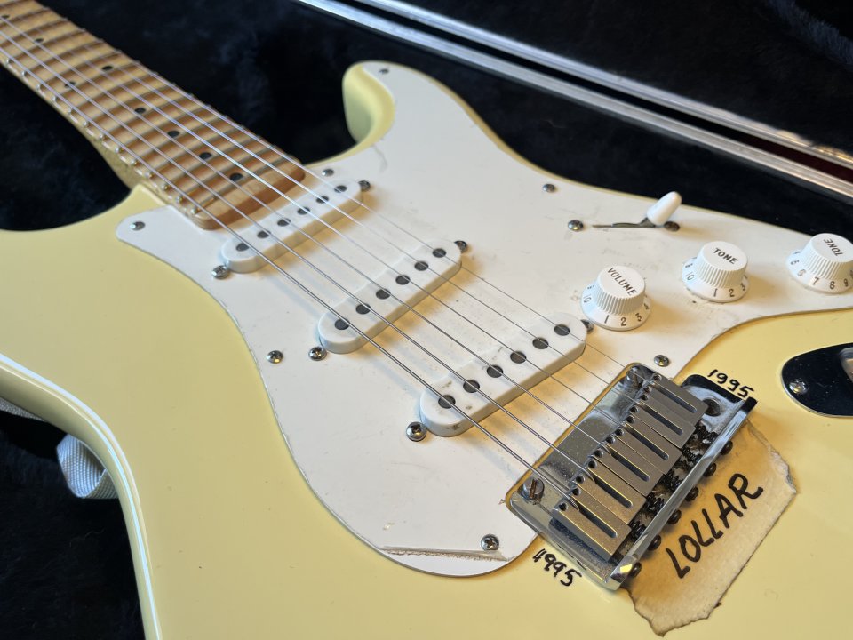 Fender Yngwie Malmsteen Stratocaster USA (Artist Series) – 2005