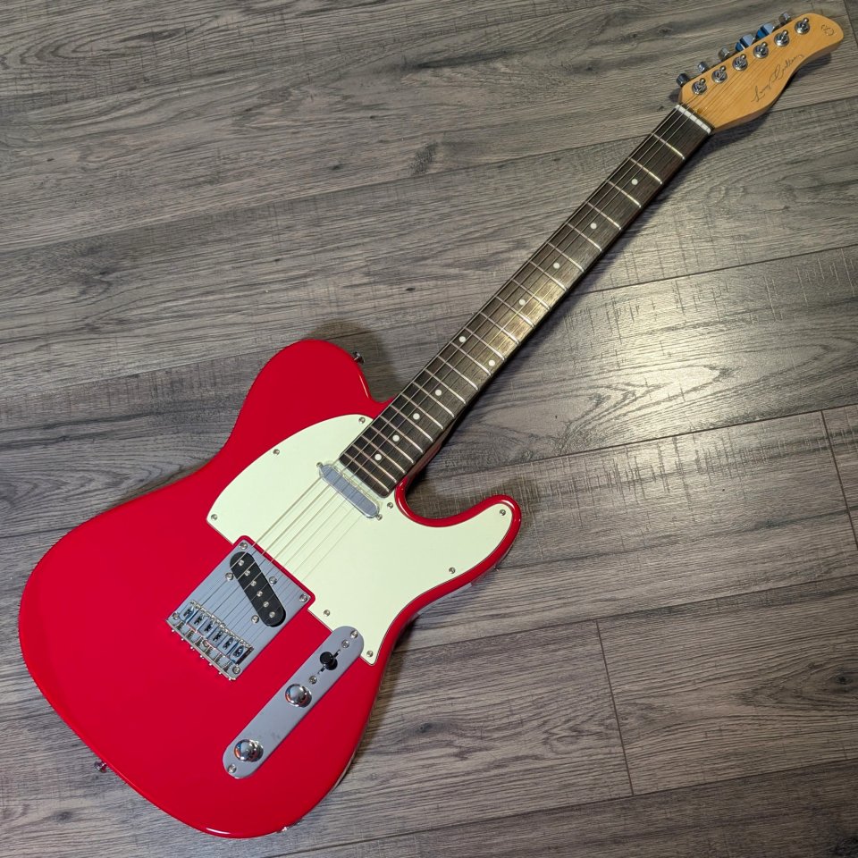 Sire Larry Carlton T3 Dakota Red de segunda mano · Foto 1 de 5 · SC Tenerife · 215 €