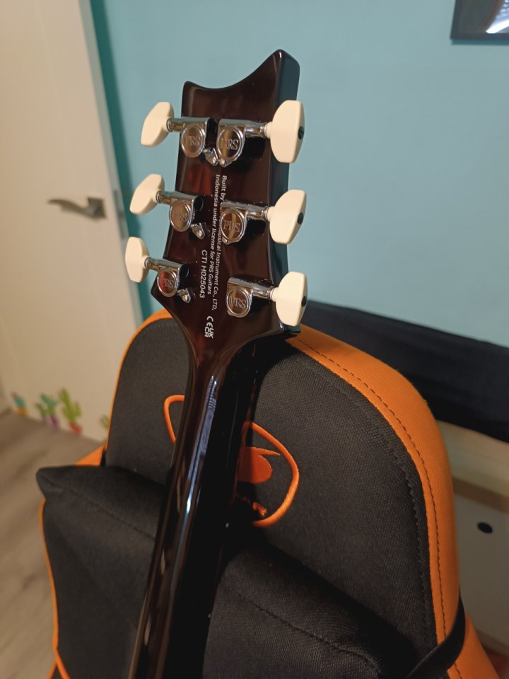 PRS SE STUDIO de segunda mano · Foto 5 de 10 · Asturias · 800 €