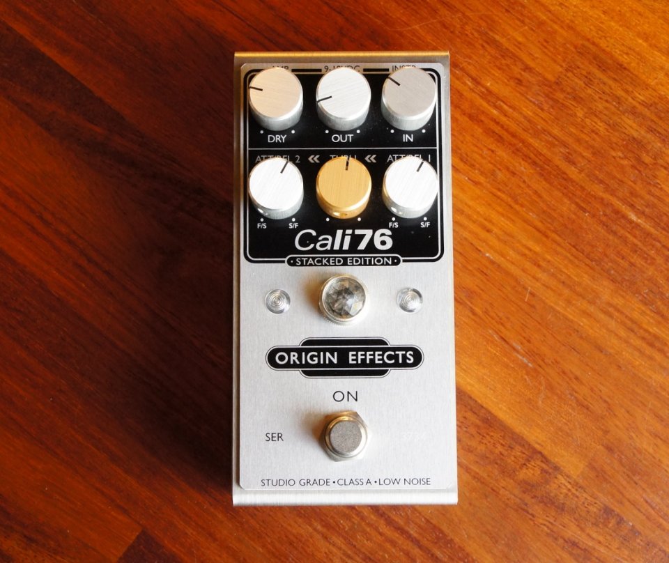 COMPRESOR Guitarra CALI 76 Stacked