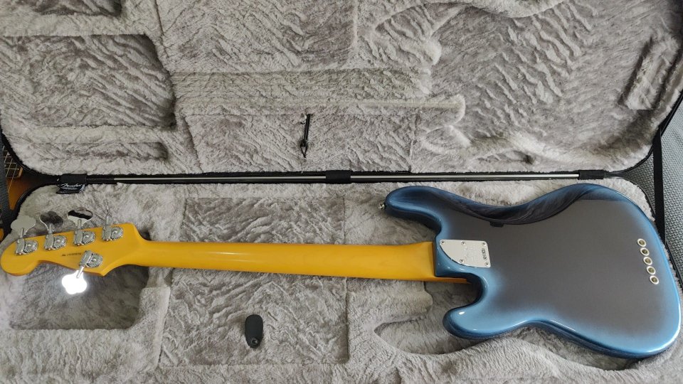 Fender AM Pro II P Bass V MN DK NIT de segunda mano · Foto 3 de 6 · Málaga · 2000 €