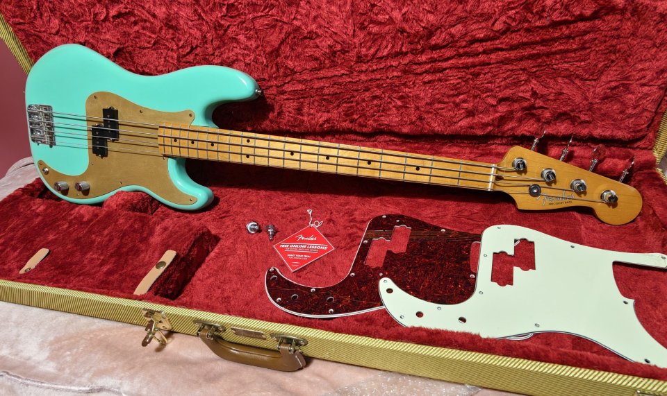Fender Precision Vintera 50's Seafoam Green edición 75 Aniversario (2021)