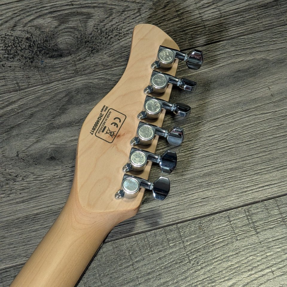 Sire Larry Carlton T3 Dakota Red de segunda mano · Foto 5 de 5 · SC Tenerife · 215 €