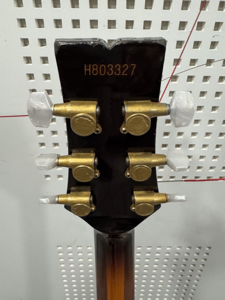 Ibanez Af 200 AV japonesa de segunda mano · Foto 9 de 10 · Valladolid