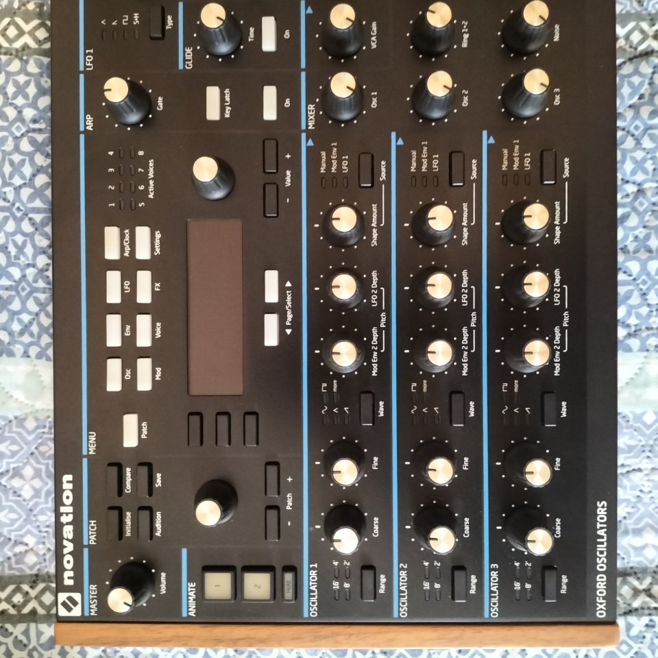 Novation Peak de segunda mano · Foto 4 de 5 · Asturias · 990 €