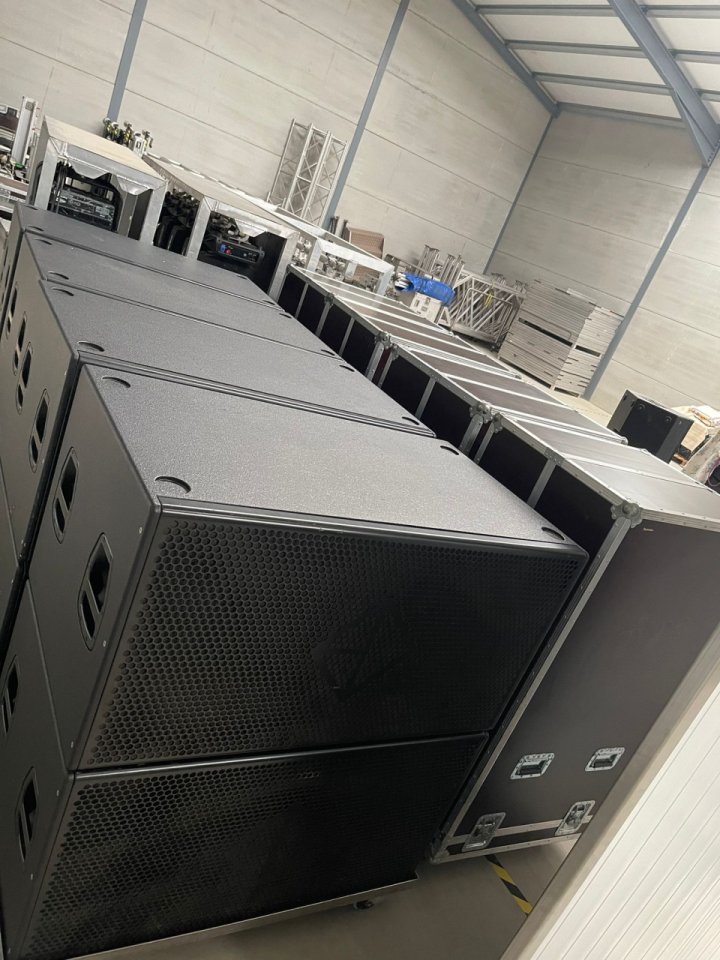 Sub MAGA ME218ND de segunda mano · Foto 2 de 3 · Cuenca · 1500 €