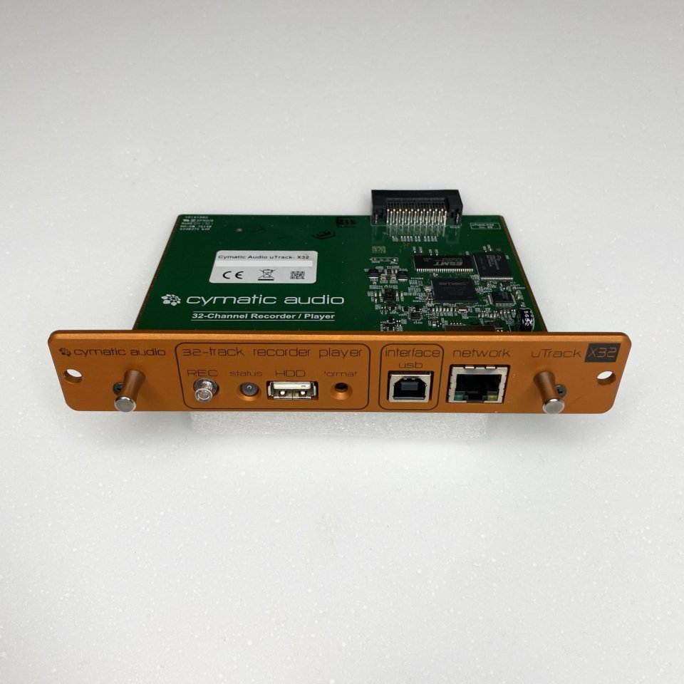 CYMATIC Audio UTRACK-X32 de segunda mano · Foto 4 de 4 · Pontevedra · 200 €