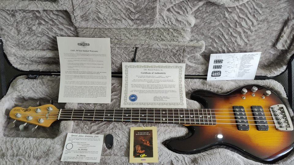 G&L L-2500 USA (2005) de segunda mano · Foto 2 de 6 · Málaga · 1800 €