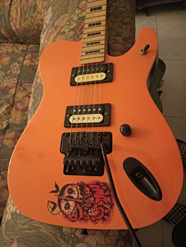 Telecaster Kononykeen de segunda mano · Foto 2 de 10 · León