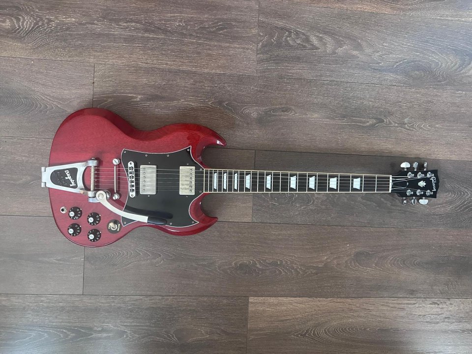 Gibson SG Standard 2022 supersexy mods de segunda mano · Foto 1 de 6 · Zaragoza · 1350 €