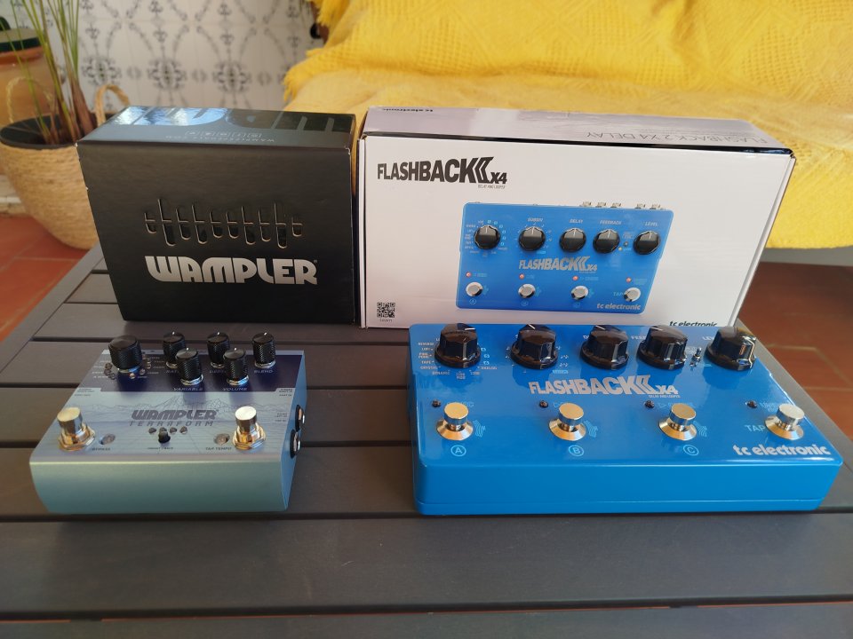 Se vende Wampler Terraform y Flashback 2x4
