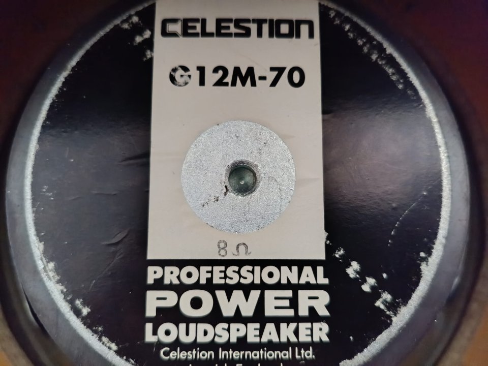 Pantalla 1x12 Altavoz Celestion G12M-70 8 Ohms