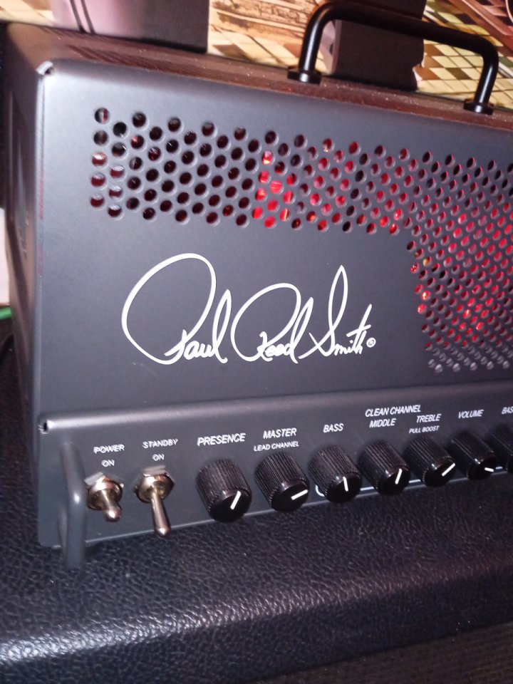 Amplificador PRS Mark Tremonti Mt15 de segunda mano · Foto 3 de 9 · Cantabria · 400 €