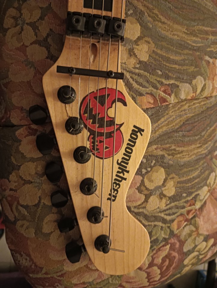 Telecaster Kononykeen de segunda mano · Foto 3 de 10 · León