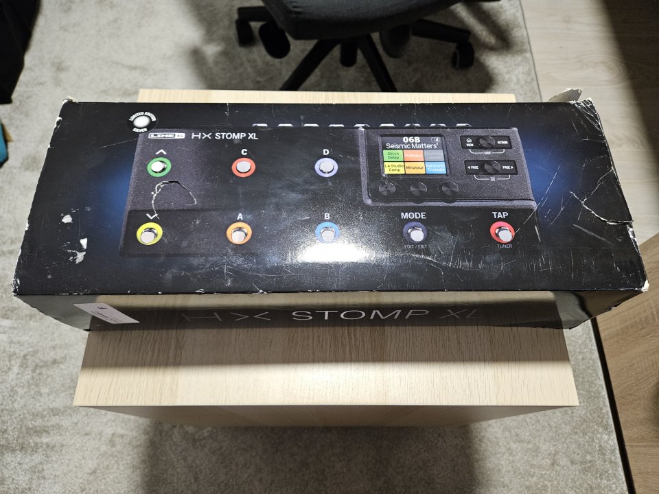 LINE 6 HX Stomp XL Silver de segunda mano · Foto 8 de 8 · Pontevedra · 515 €