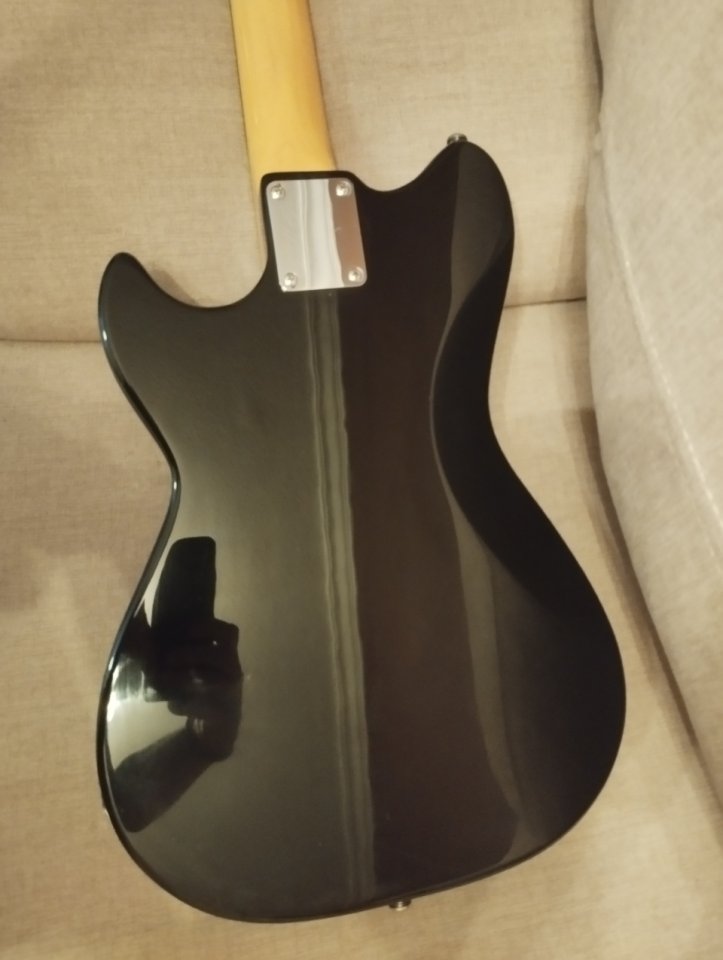 Guitarra eléctrica G&L Tribute Fallout