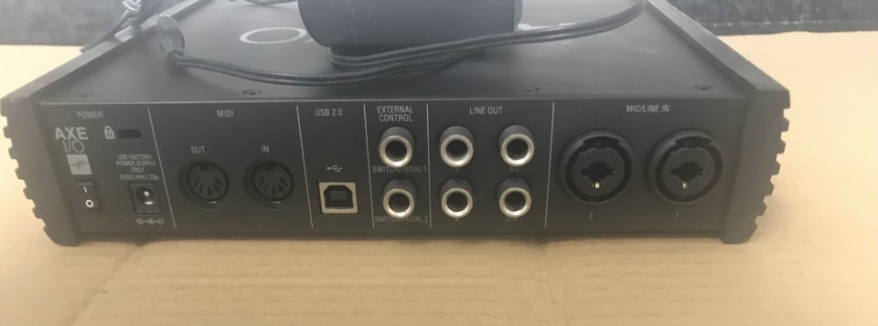 Interfaz de audio de segunda mano · Foto 2 de 2 · Bizkaia · 200 €