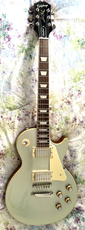 Epiphone Les Paul Standard 60 Silver Mist de segunda mano · Foto 1 de 2 · SC Tenerife · 450 €