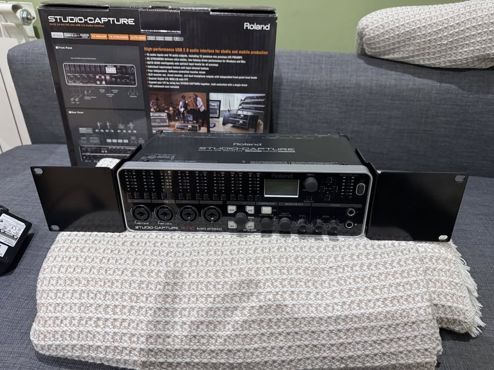 IInterface ROLAND Studio Capture 1610