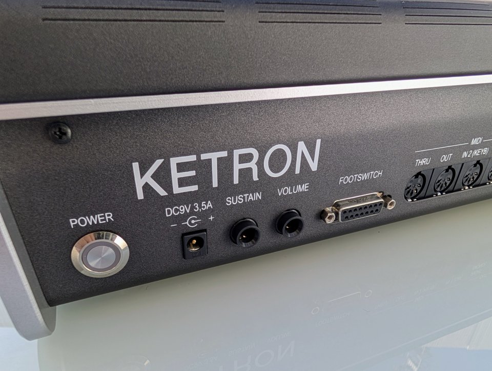 Ketron EventX ¡IM-PE-CA-BLE!