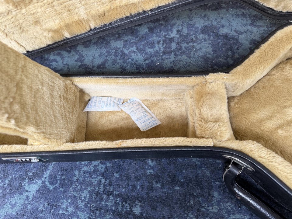 Gibson Les Paul Art & Historic Custom Shop Case de segunda mano · Foto 4 de 7 · Madrid · 200 €