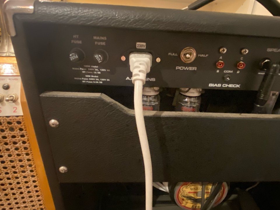 Ceriatone JM 50w de segunda mano · Foto 6 de 10 · Barcelona · 1650 €