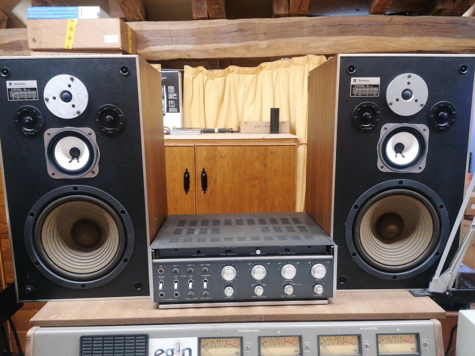 Amplificador Hi-Fi Studer Revox B750 + regalo altavoces technics! de segunda mano · Foto 2 de 2 · Bizkaia · 700 €