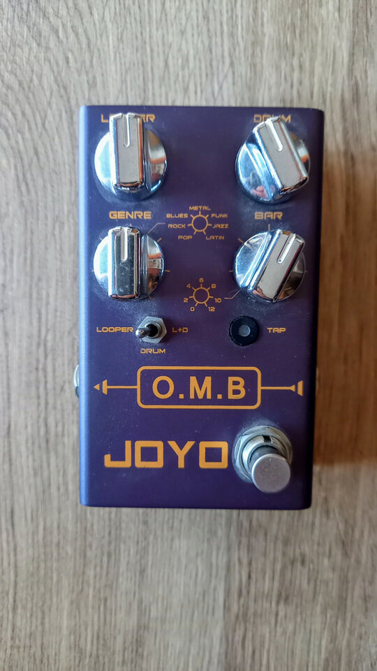 Joyo O.M.B. looper + drum machine