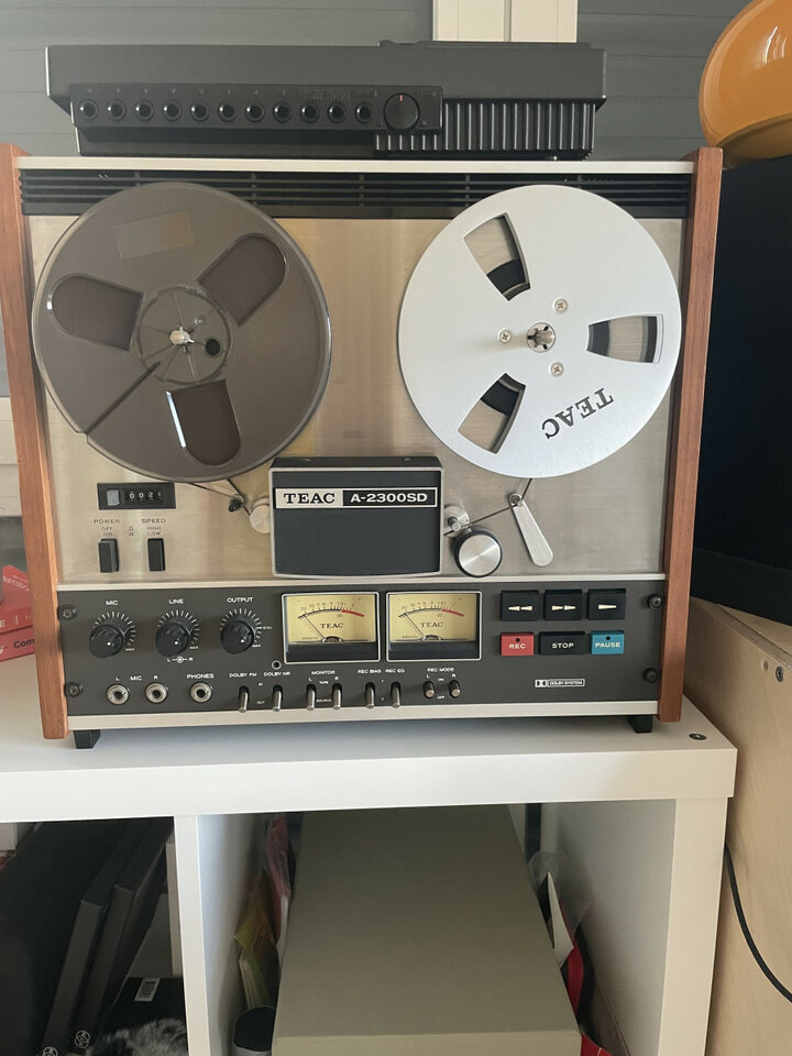 Magnetofono TEAC A-2300DS