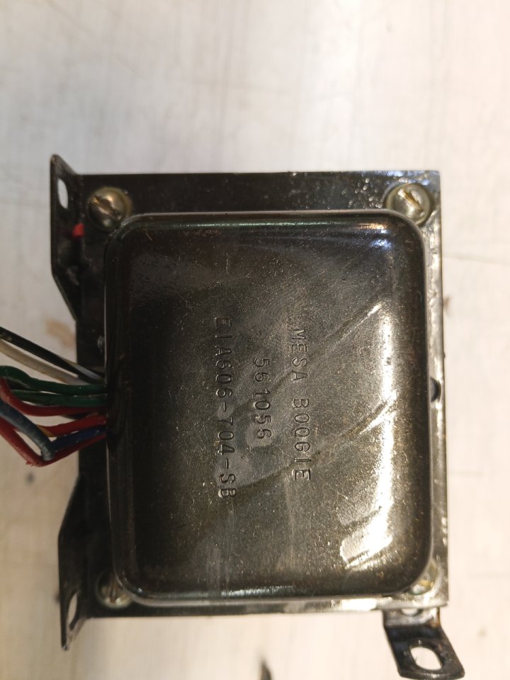 Transformador mesa boogie ,561056 de segunda mano · Foto 3 de 5 · Burgos · 75 €