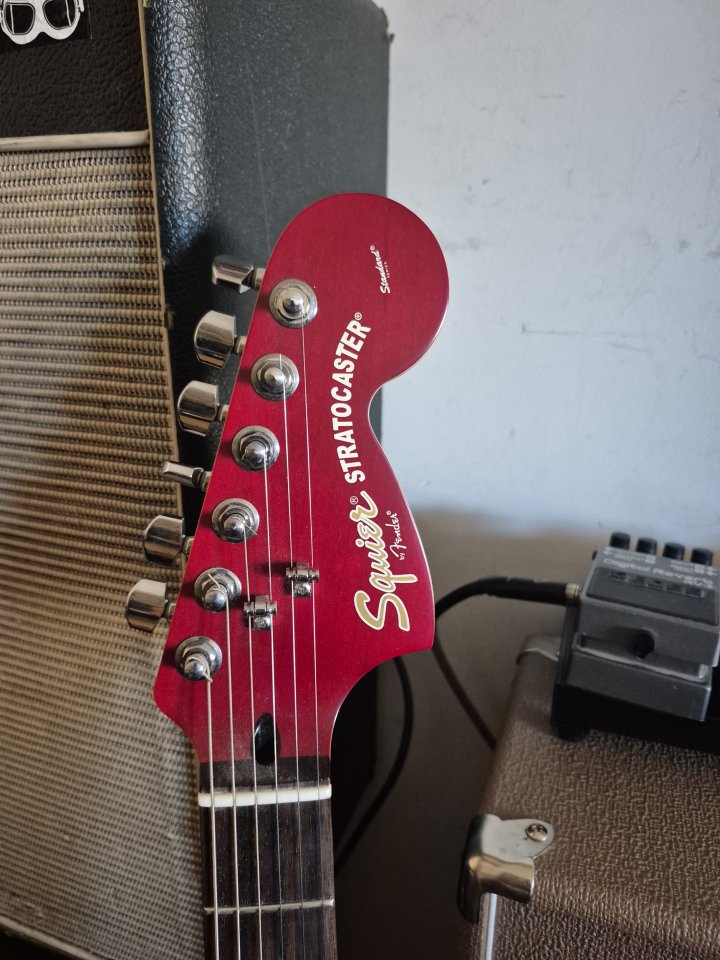 Squier Satin Trans Fat Strat HH