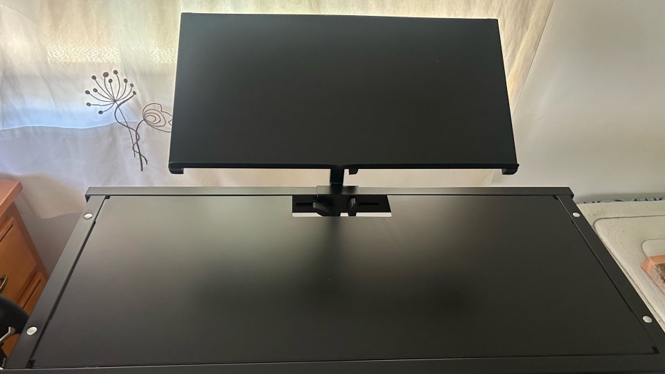 Stand portátil para dj de segunda mano · Foto 1 de 6 · Cáceres · 140 €