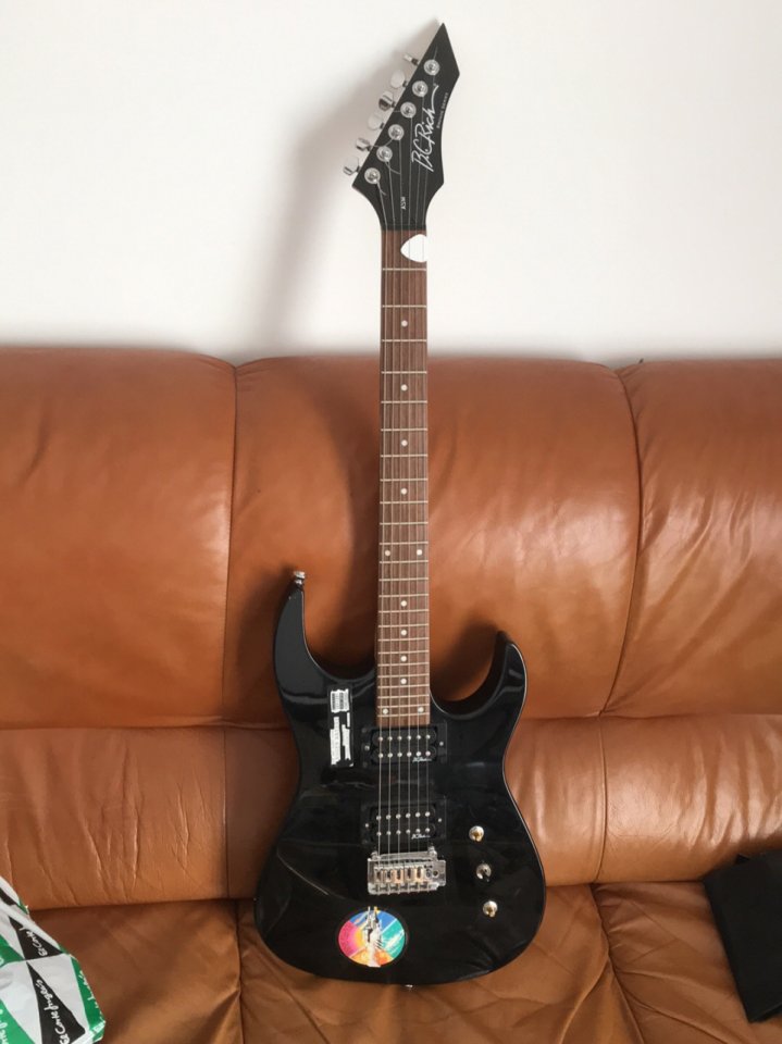 Bc Rich Bronze Series de segunda mano · Foto 1 de 5 · Madrid · 175 €