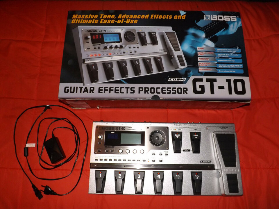 Boss GT-10 (Pedalera)
