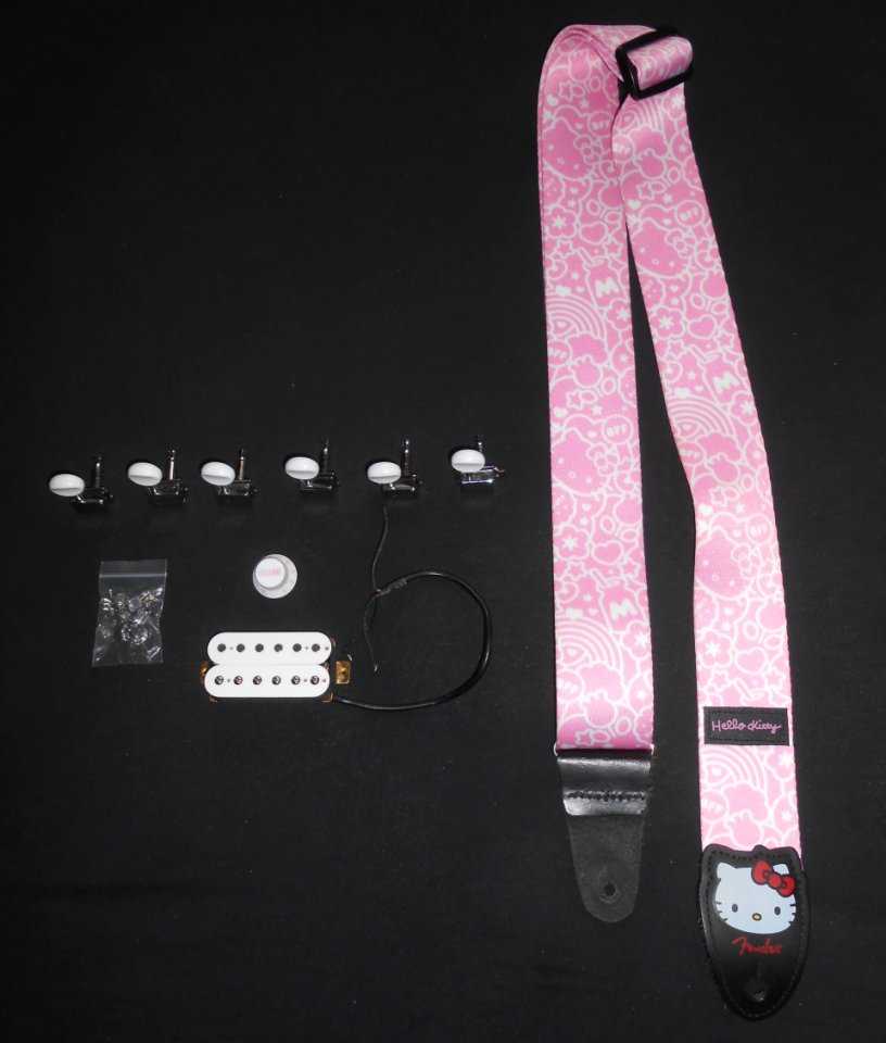 Squier Stratocaster Hello kitty (Extras)