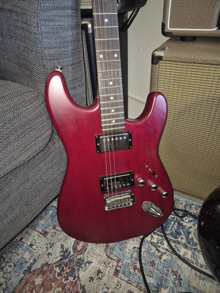 Squier Satin Trans Fat Strat HH