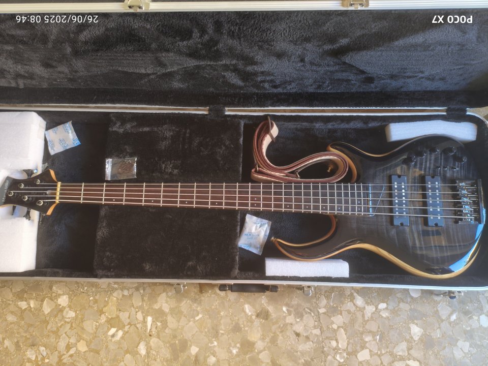 Sire Marcus Miller M7 5 cuerdas