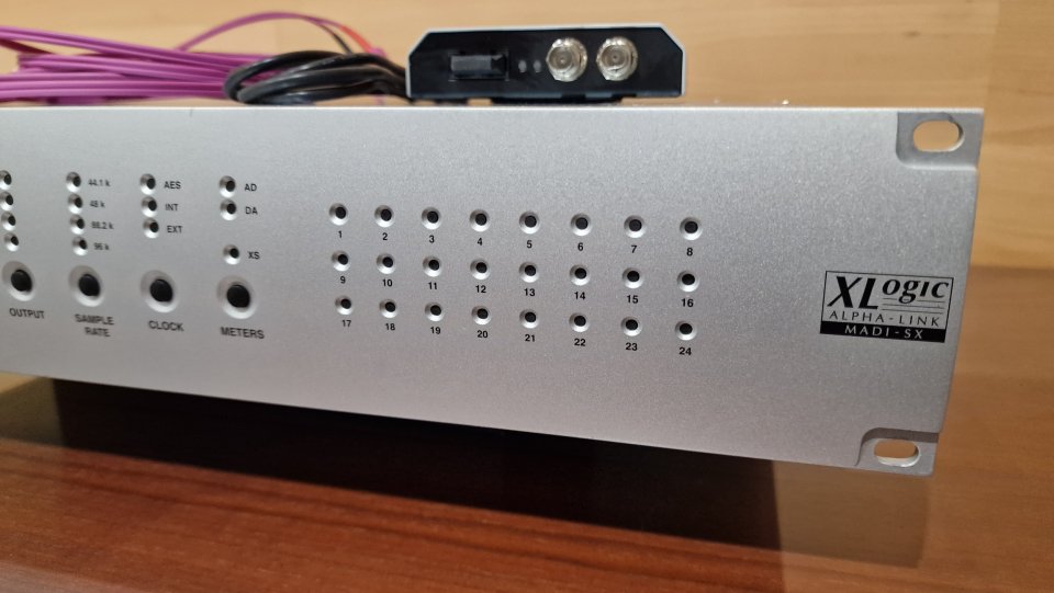 RME Madiface USB + SSL Alpha Link Conversor Madi 24 ch Analógico + AES/EBU