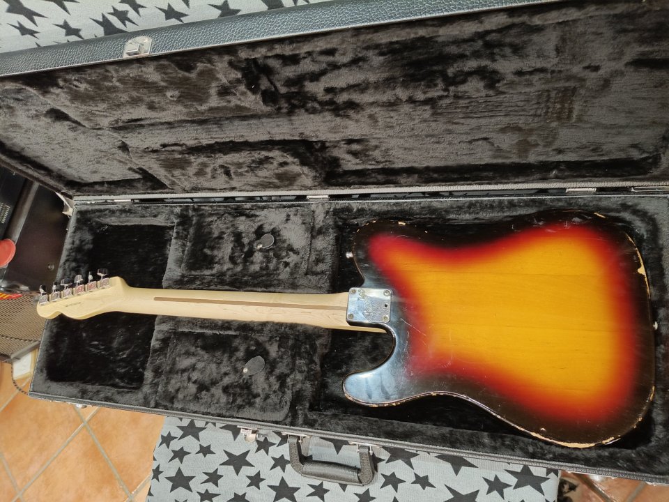 Fender Telecaster fullerton (era Dan Smith).80s Mástil Fender Telecaster American Performer.2021. de segunda mano · Foto 2 de 10 · Barcelona · 1395 €