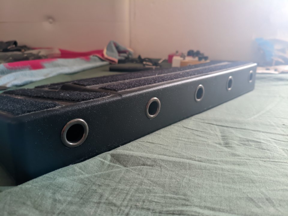 Pedales,maleta Gator,base pedales y powerplant de segunda mano · Foto 7 de 10 · Cádiz · 225 €