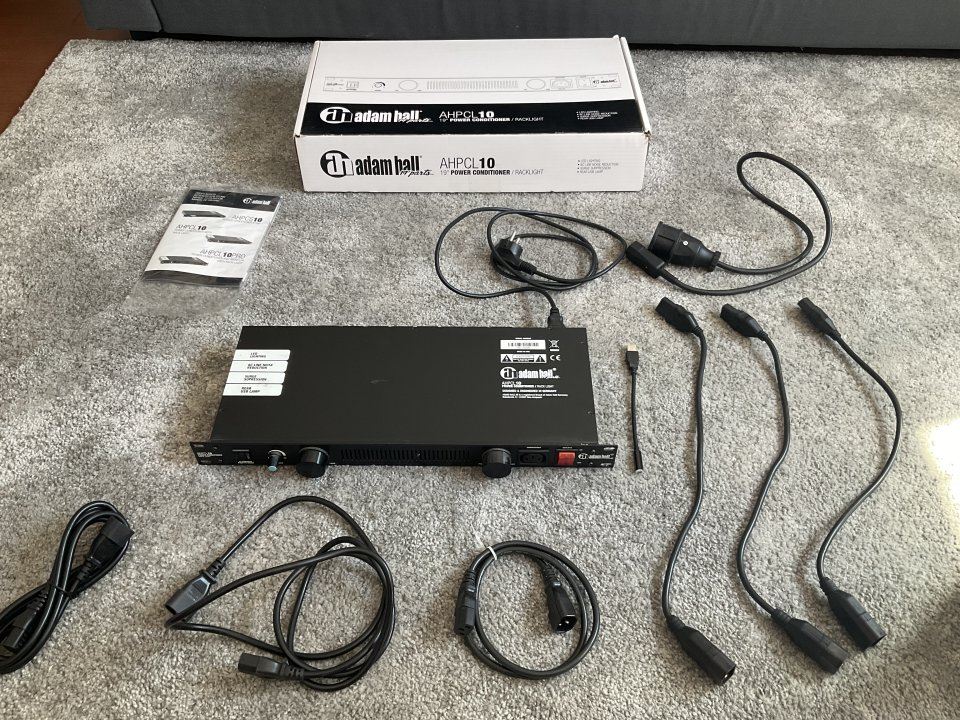 Adam Hall AHPCL 10  19” Power Conditioner / Rack Light