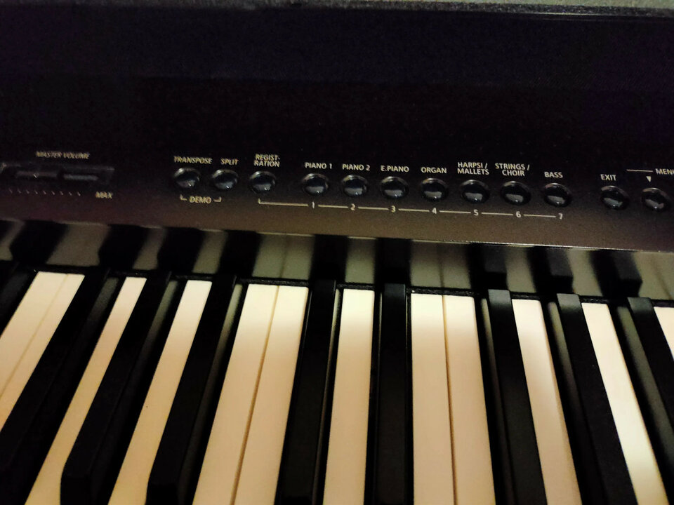 Kawai ES7 - Piano Digital ¡IMPECABLE!