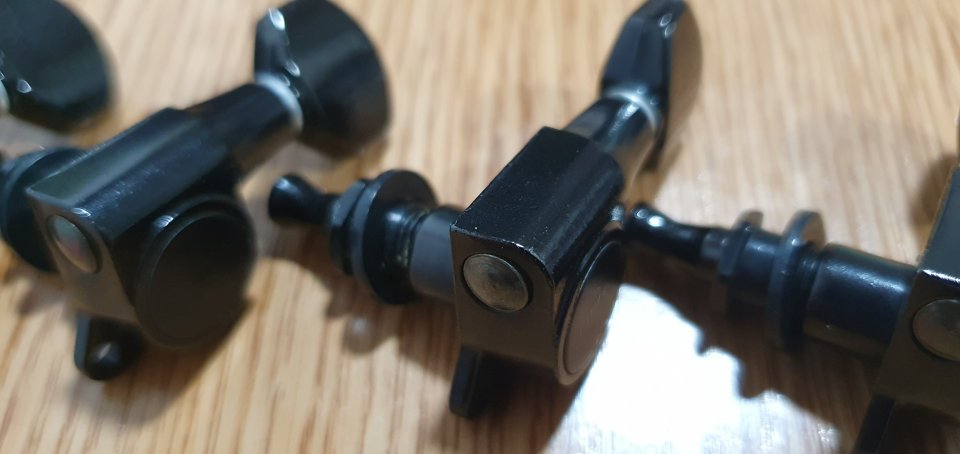 Full Set Clavijeros de Guitarra (Gotoh SG381-07 Japan Vintage 1988) de segunda mano · Foto 3 de 9 · Valencia · 35 €