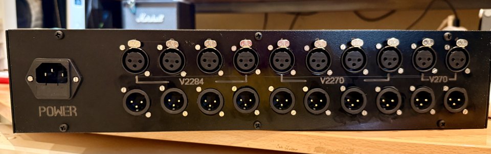 Custom Siemens / Haufe Line Amp Rack | 10-Channel Vintage Line Amplifier – V2270M, V2284M, V270 de segunda mano · Foto 7 de 9 · Madrid · 1999 €