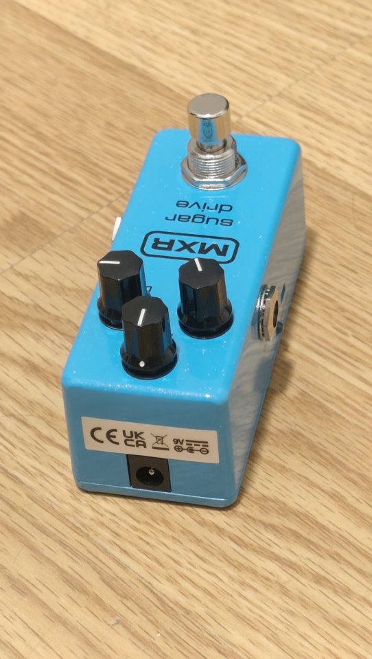 Pedal overdrive MXR Sugar Drive de segunda mano · Foto 2 de 9 · Madrid · 100 €